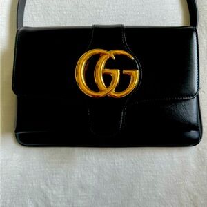 Gucci crossbody bag